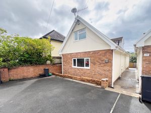 Photo 31- click for photo gallery